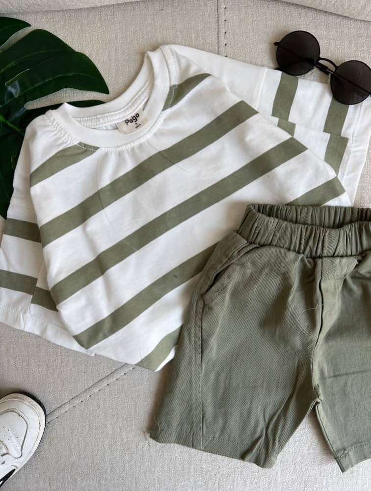 تیشرت شلوارک راه راه سبز